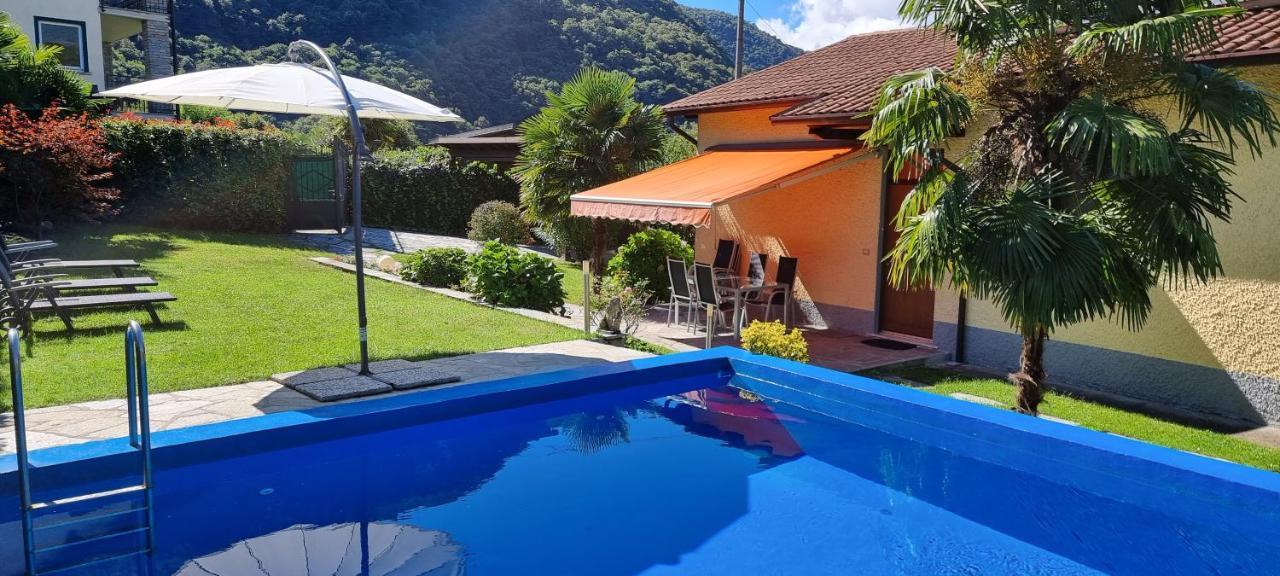Casa Favorita Villa Colico Eksteriør bilde